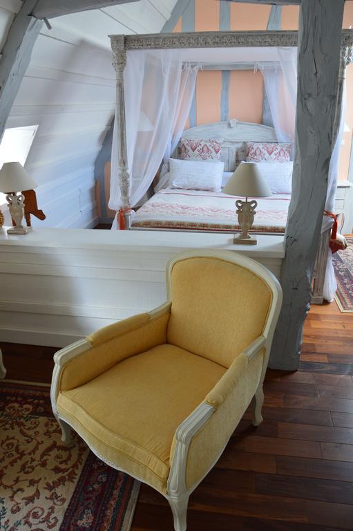 Bed and Breakfast La Grange Des Marettes Cléres Exteriér fotografie