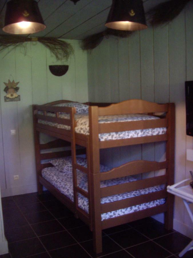 Bed and Breakfast La Grange Des Marettes Cléres Exteriér fotografie